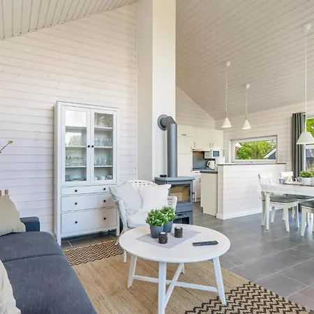 Holiday home Amazing In Krems Iiwarderbrueck