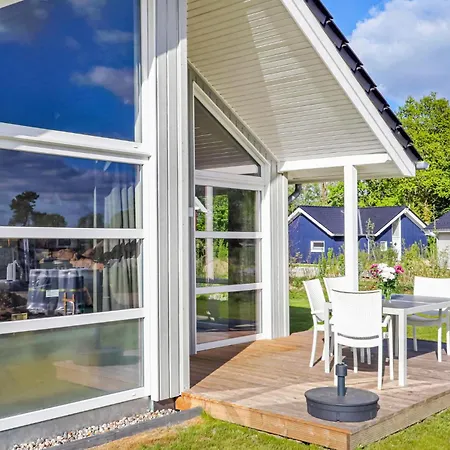 Holiday home Amazing In Krems Iiwarderbrueck Gols